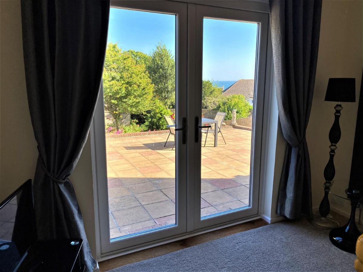 Luxury Suntrap In Private Complex St Leonards Διαμέρισμα Χέιστινγκς Εξωτερικό φωτογραφία